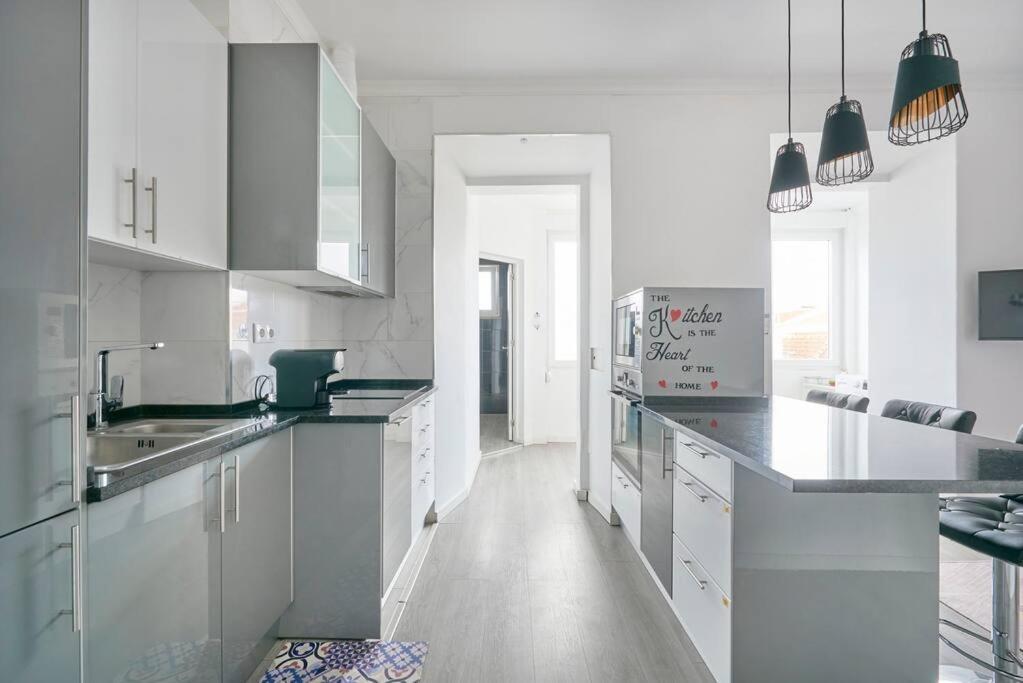 New 3 Bedroom Flat With River On Sight @Alameda Lisboa Extérieur photo